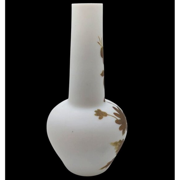 Vintage White Satin Opaline Hand Blown Glass Vase Painted Gold Floral Design - Picture 4 of 7